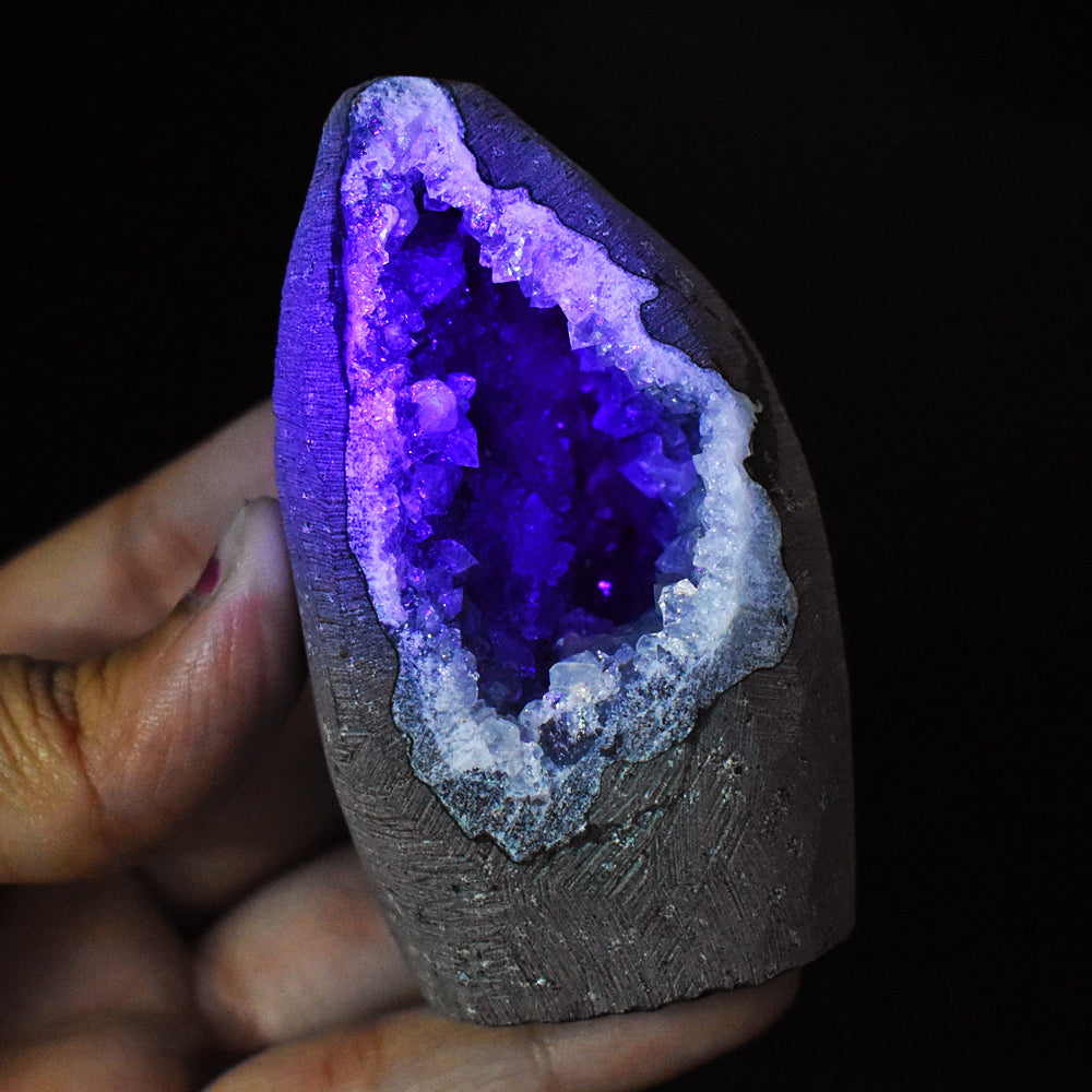 Beautiful 928.00 Cts Genuine Chalcedony With MM Quartz Crystal Specimen Gemstone