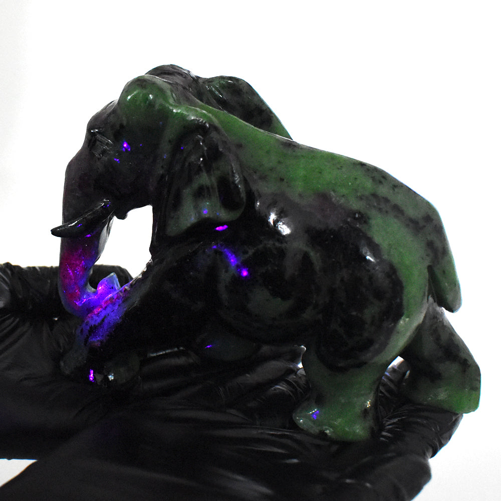 4612.00  Carats Genuine Ruby Zoisite Hand Carved Crystal Gemstone Elephant Carving