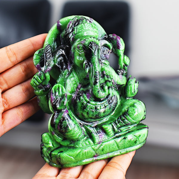 Excellent 5560.00 Cts Genuine Ruby Zoisite Hand Carved Crystal Lord Ganesha Gemstone Carving