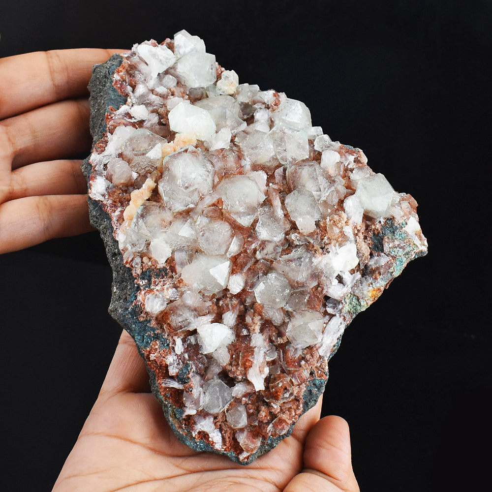 Beautiful 3931.00 Carats Genuine Heulandite Gemstone Crystal Specimen