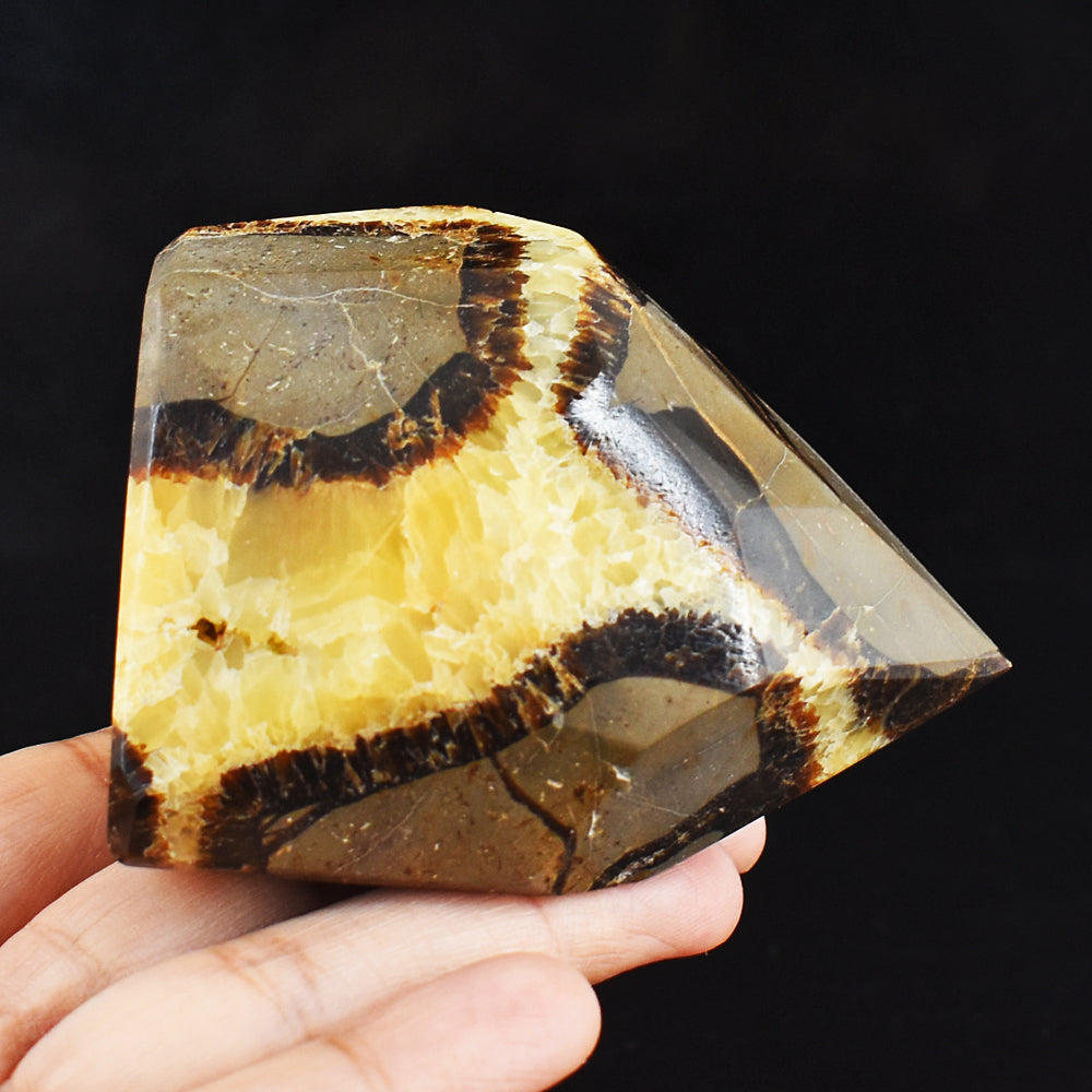 Beautiful 1375.00 Cts Genuine Septarian Agate Free Form Crystal Specimen Gemstone Tower