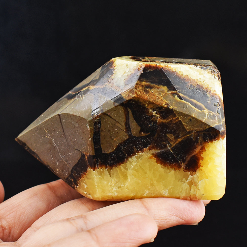 Beautiful 1375.00 Cts Genuine Septarian Agate Free Form Crystal Specimen Gemstone Tower