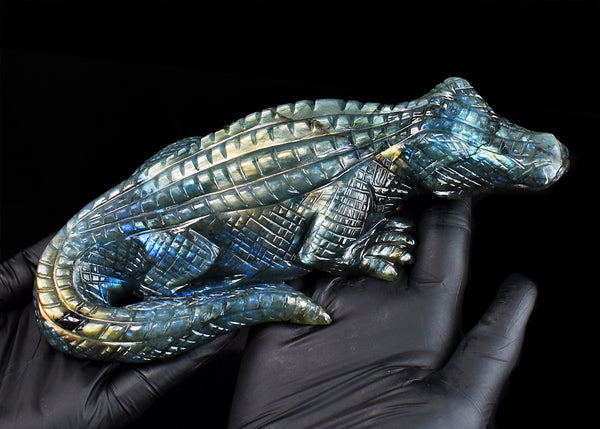 Exclusive 3532.00 Cts Genuine Golden & Blue Flash Labradorite Hand Carved Crocodile Gemstone Crystal Carving