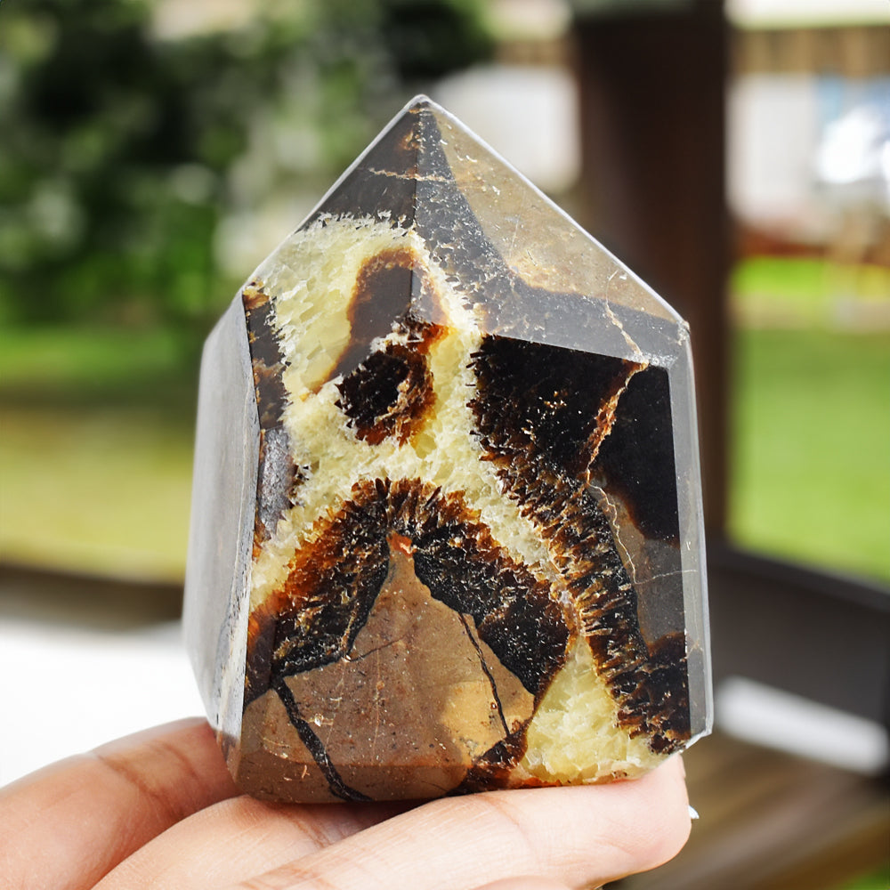 Exclusive 1172.00 Cts Genuine Septarian Agate Free Form Crystal Specimen Healing Gemstone Tower