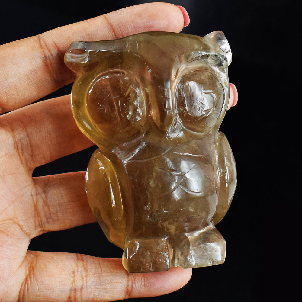 Beautiful 835.00 Cts Genuine Champagne Fluorite Hand Carved  Crystal Gemstone Owl Carving