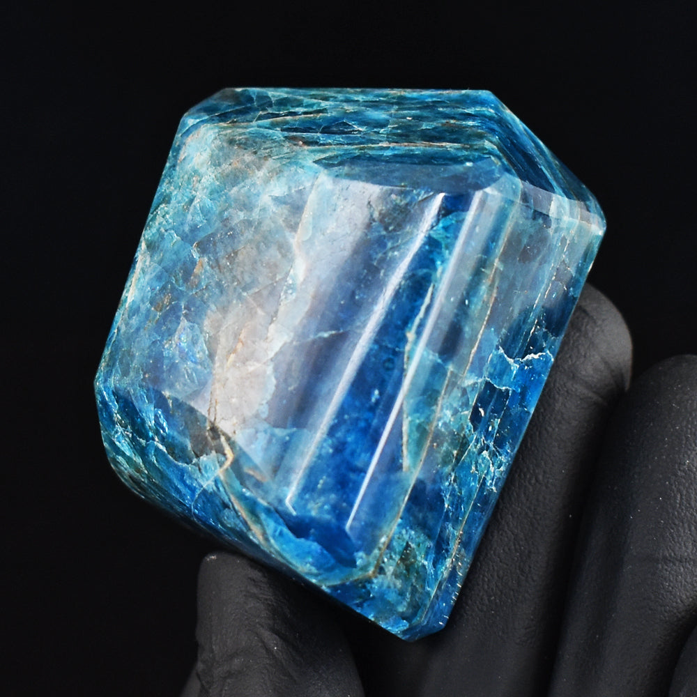 Artisian 623.00 Cts Genuine Apatite Free Form Crystal Specimen Healing Gemstone Tower