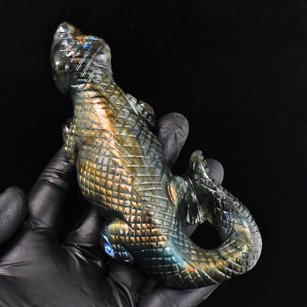 Artisian 910.00 Cts Genuine Amazing Flash Labradorite Hand Carved Gemstone Crocodile Carving