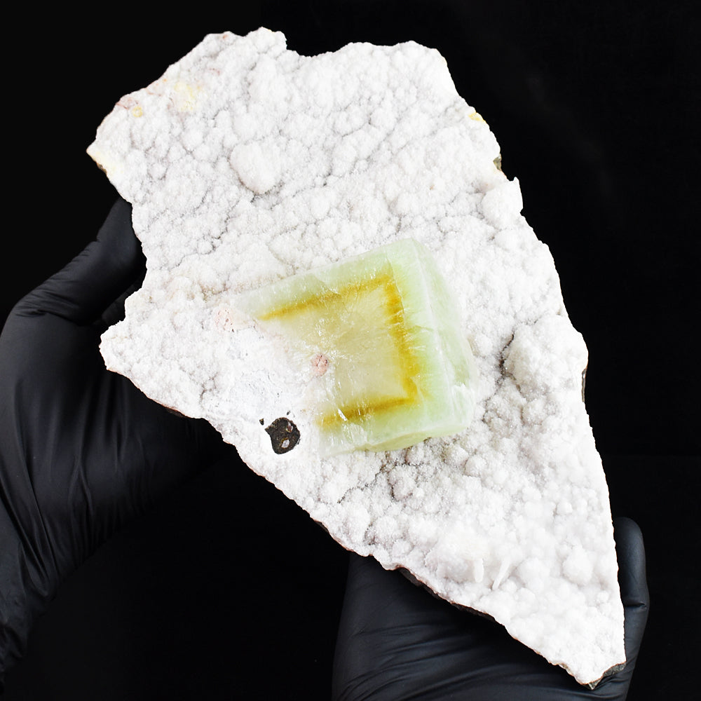 Awesome 6815.00 Cts Apophyllite With Chalcedony Gemstone Crystal Specimen