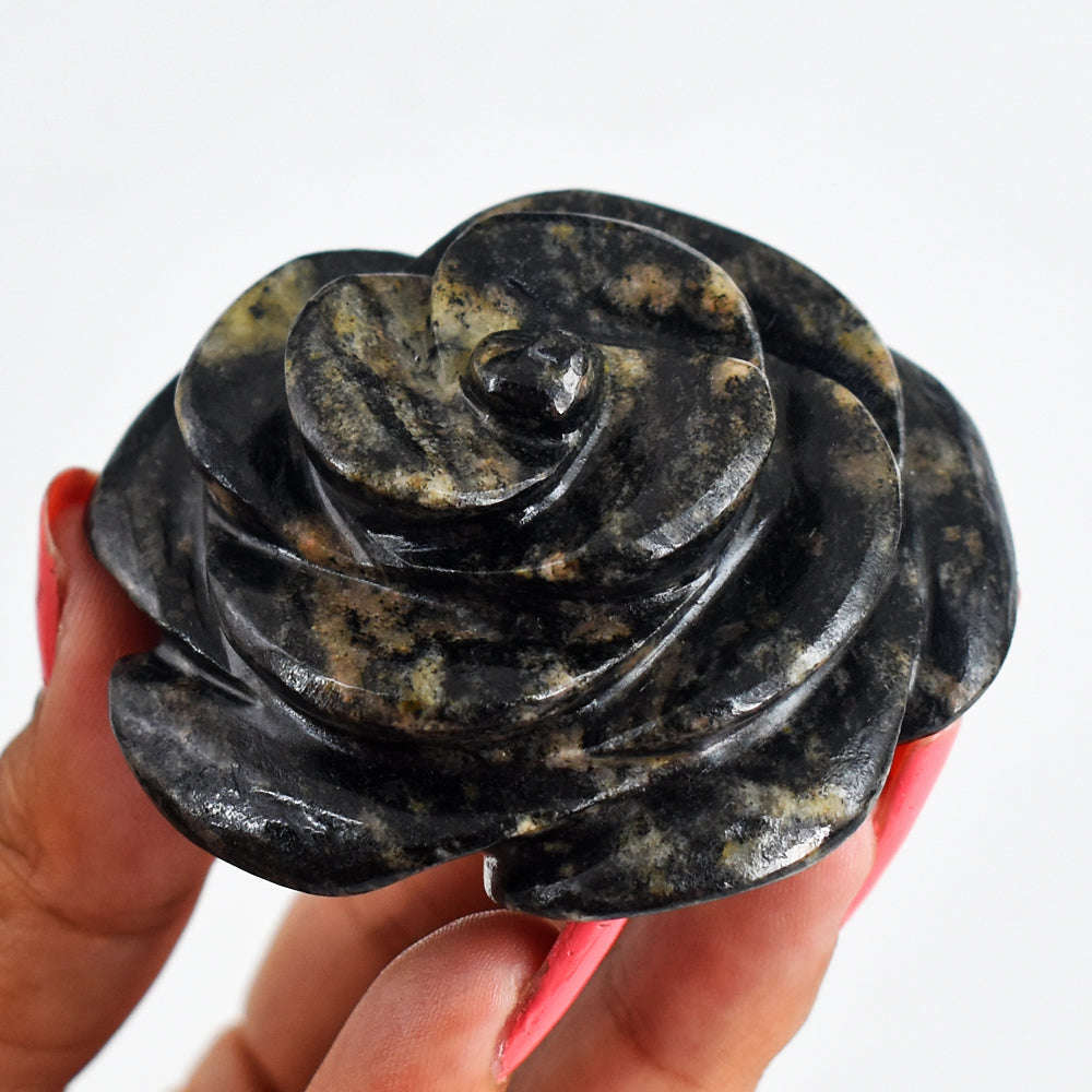 gemsmore:Genuine  482.00  Carats   Hand Carved  Iolite Flower  Rose  Gemstone  Carving