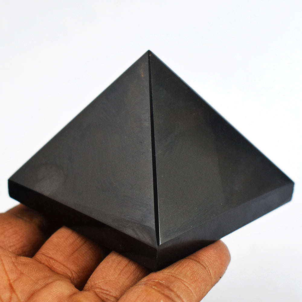 gemsmore:Natural  820.00 Cts  Genuine Black  Spinel  Hand  Carved  Healing  Pyramid