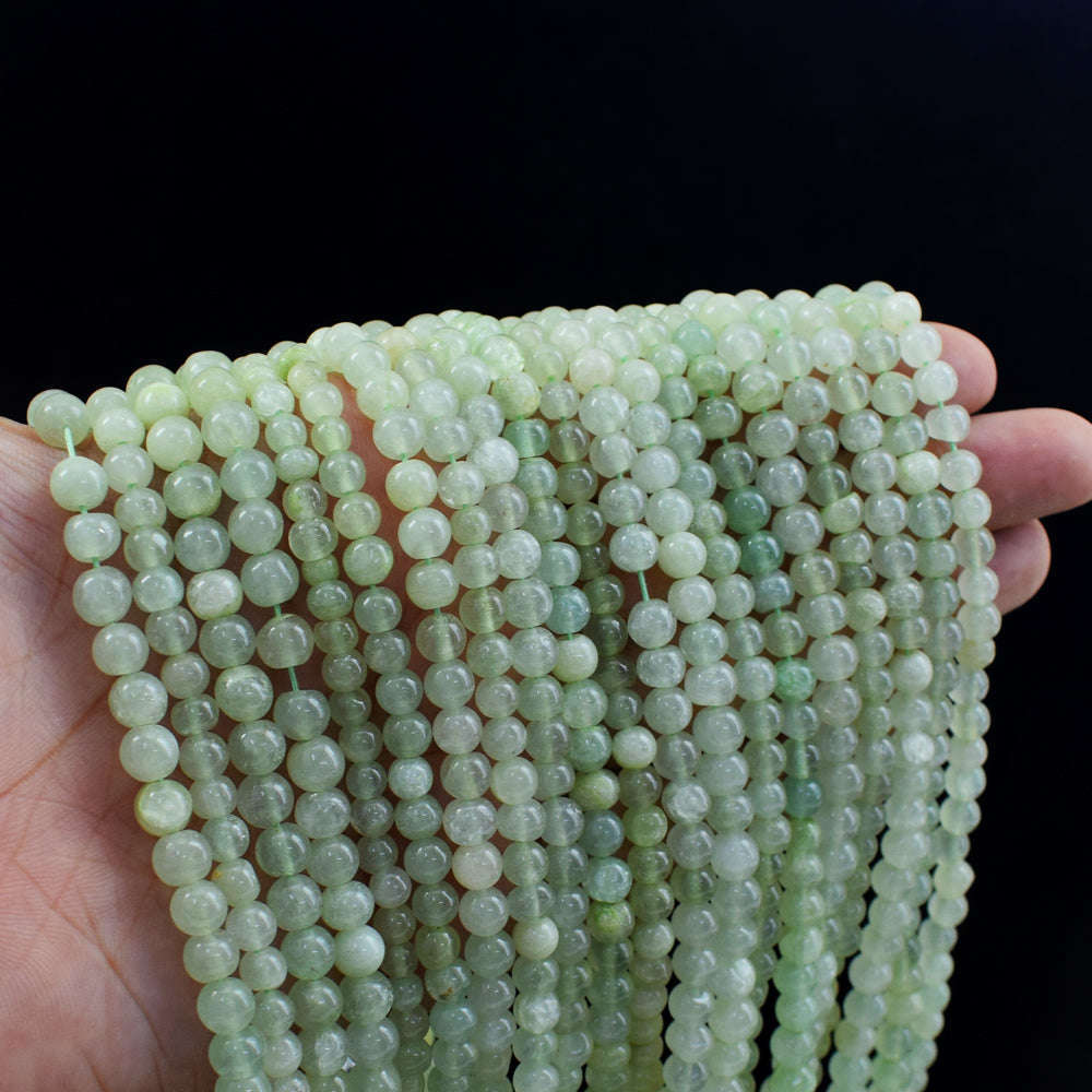 gemsmore:1 pc 05-06mm Aventurine Drilled Beads Strand 13 inches