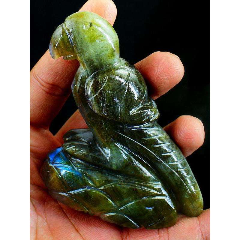 gemsmore:Amazing Blue Flash Labradorite Carved Parrot