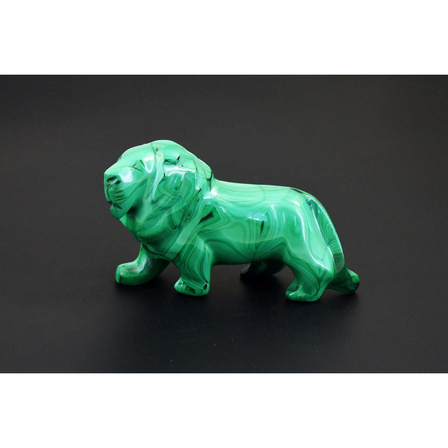 gemsmore:Artisian Congo Malachite Hand Carved Genuine Crystal Gemstone Carving Lion