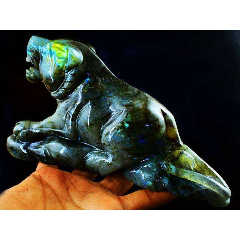 gemsmore:Beautifully Carved Amazing Flash Labradorite Tiger