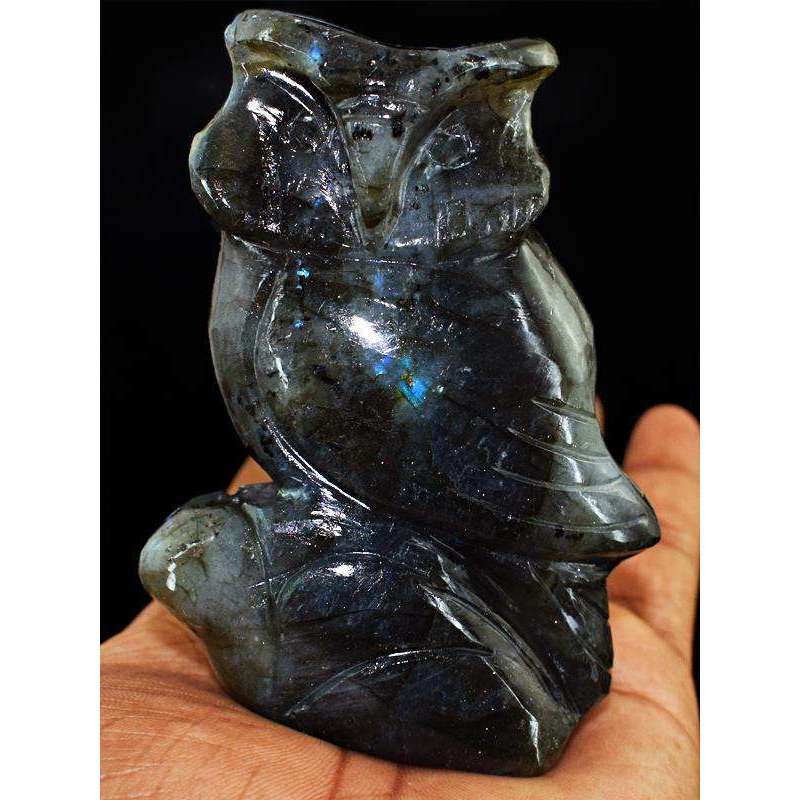 gemsmore:Exclusive Blue Flash Labardorite Hand Carved Owl