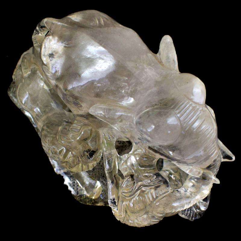 gemsmore:Exclusive Hand Carved White Quartz Lions Hunting Elephant Scene