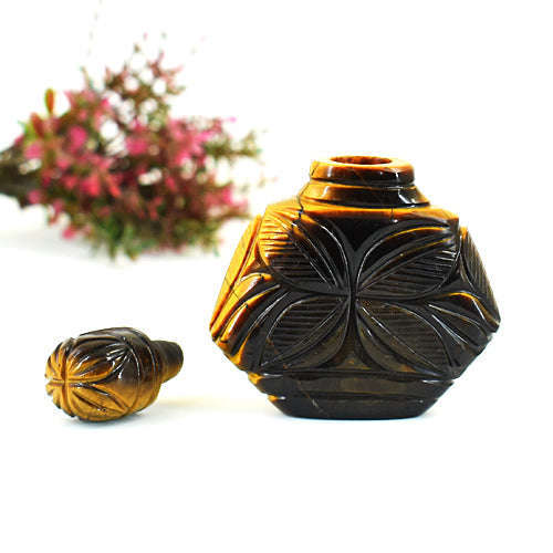 gemsmore:Exclusive Tiger Eye Hand Carved Genuine Crystal Gemstone Carving Perfume Bottle