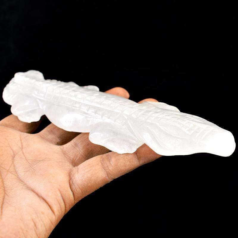 gemsmore:Natural White Quartz Hand Carved Crocodile