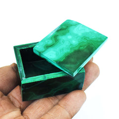 BEAUTIFUL!! shops Hand Carved and Polished Malachite Box